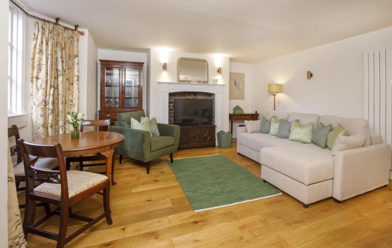 The Garden Square - Unique Luxury Apartment In Historic Garden Square - Ideal For 2 People Йорк Екстериор снимка